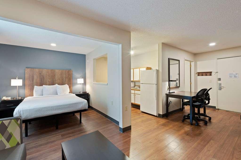 Extended Stay America Select Suites - Charlotte - University Place - E Mccullough Dr חדר תמונה