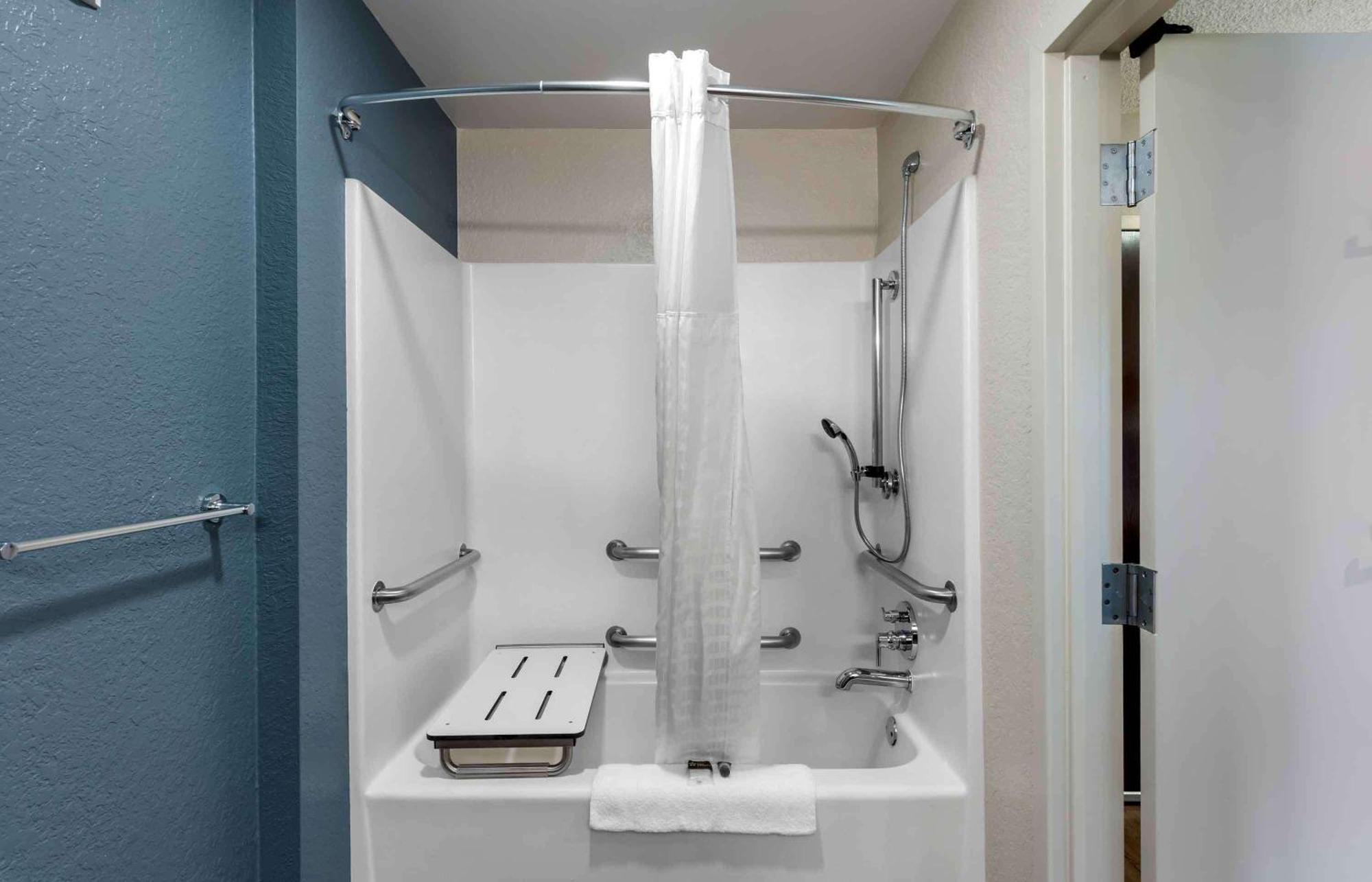 Extended Stay America Select Suites - Charlotte - University Place - E Mccullough Dr מראה חיצוני תמונה