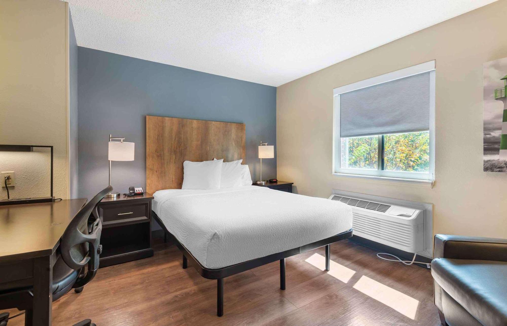 Extended Stay America Select Suites - Charlotte - University Place - E Mccullough Dr מראה חיצוני תמונה