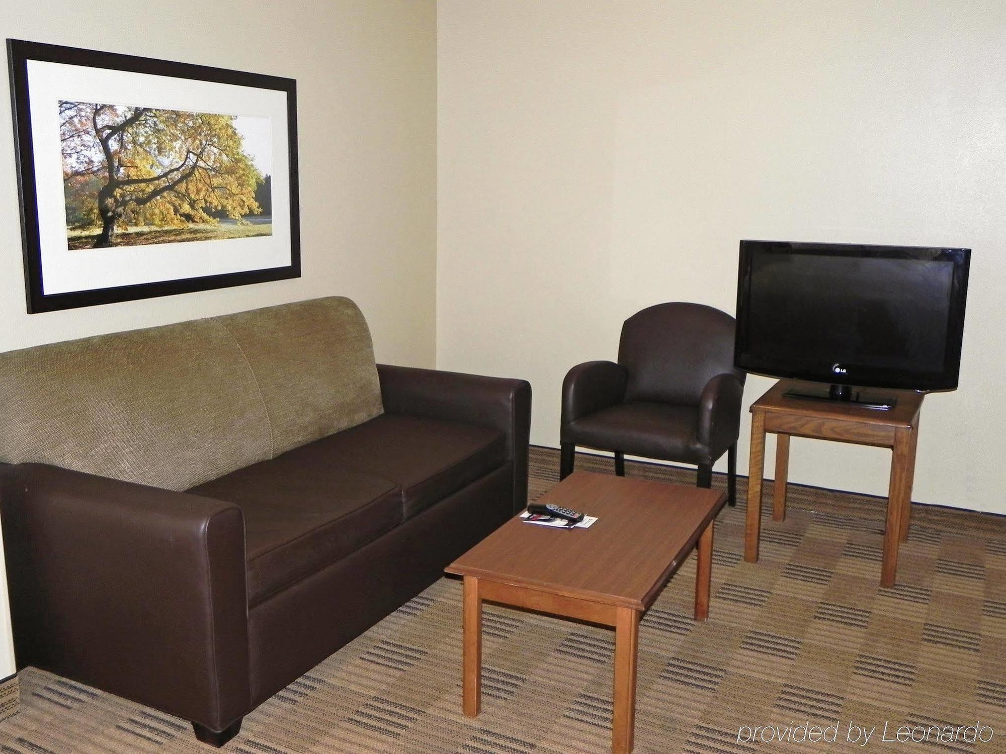 Extended Stay America Select Suites - Charlotte - University Place - E Mccullough Dr מראה חיצוני תמונה