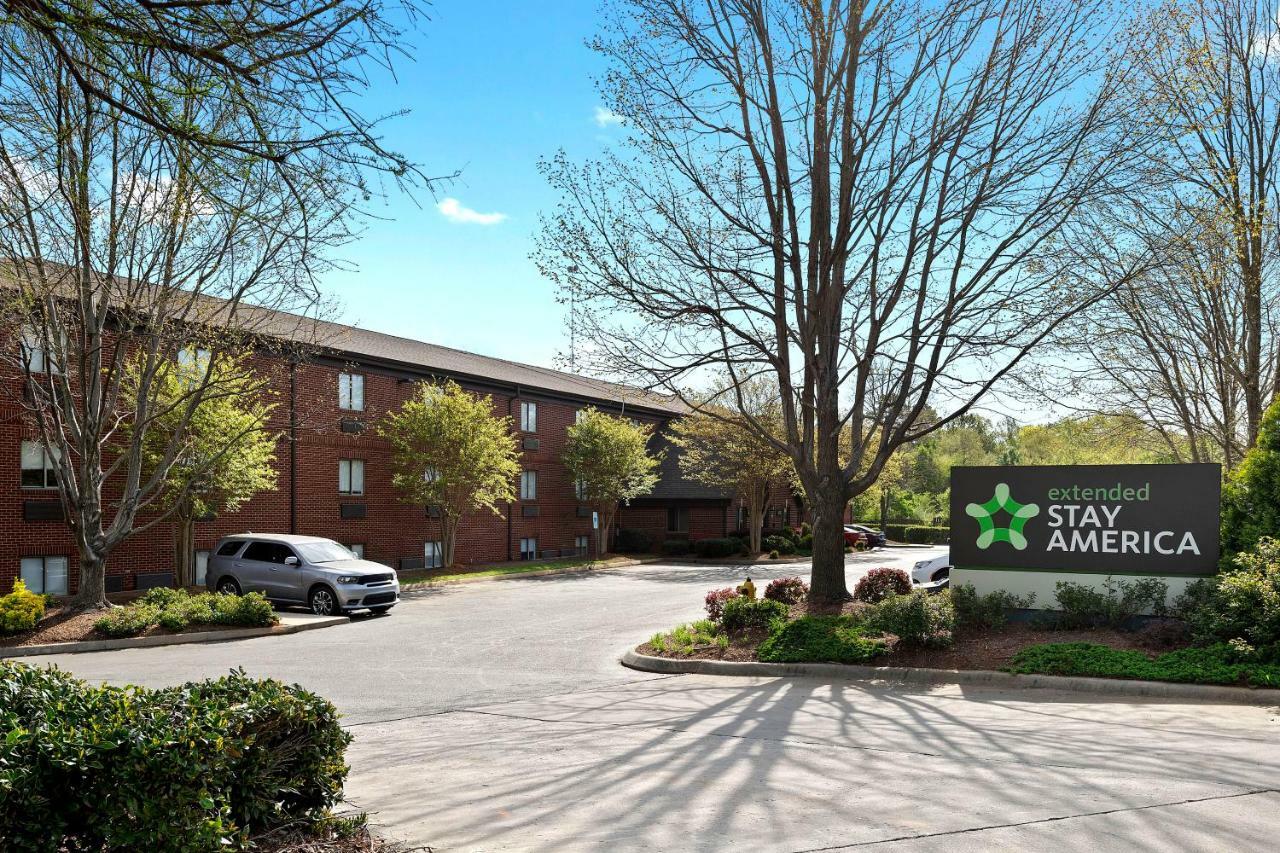 Extended Stay America Select Suites - Charlotte - University Place - E Mccullough Dr מראה חיצוני תמונה